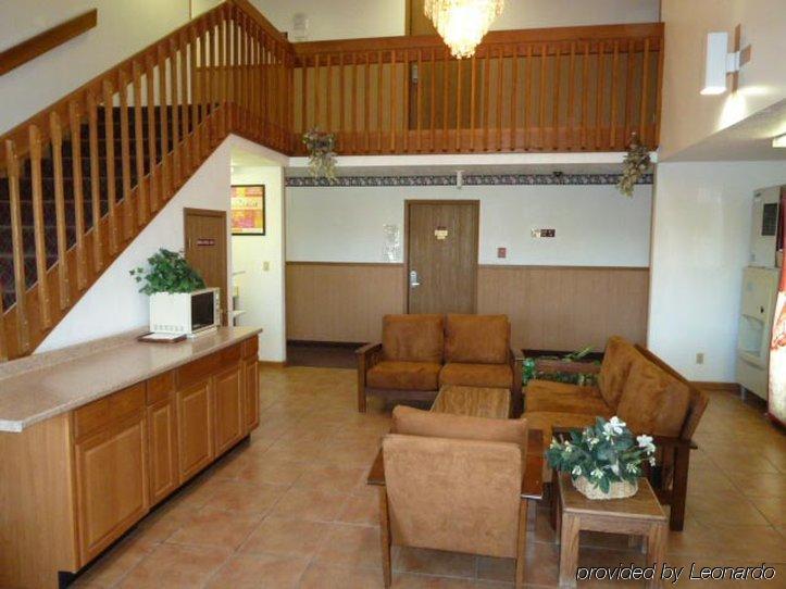 Rodeway Inn Moriarty Interior photo